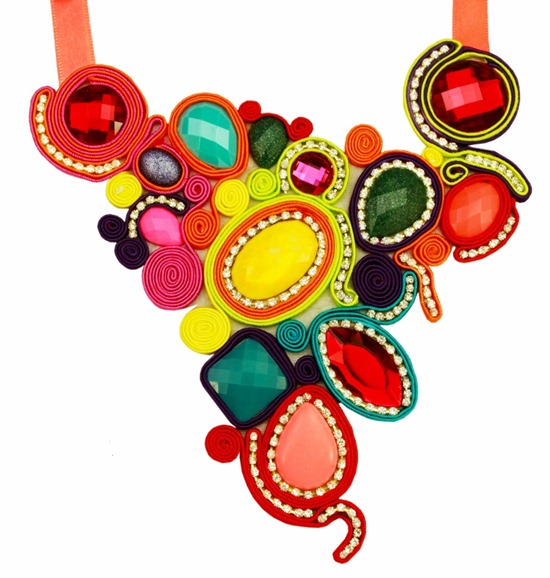 maxi colar soutache feito a mão colorido com strass e chatons cores tendência neon fluor tendência verão 2013 (759x800)